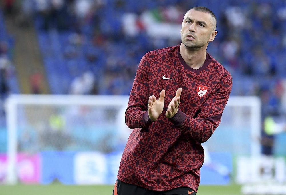 Burak Yilmaz_副本.jpg